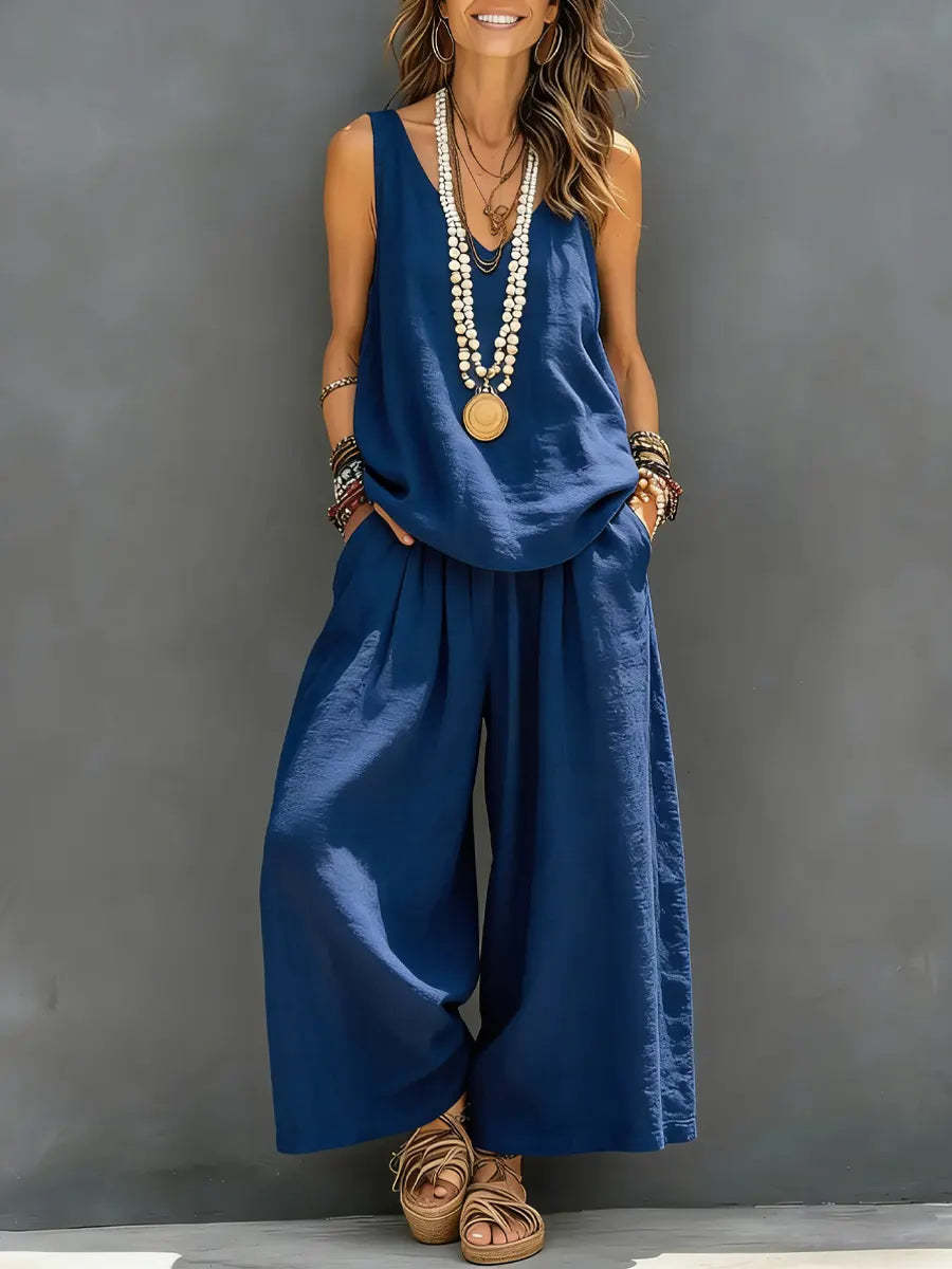  model wearing color blue women's cotton linen tank and wide-leg pants set"